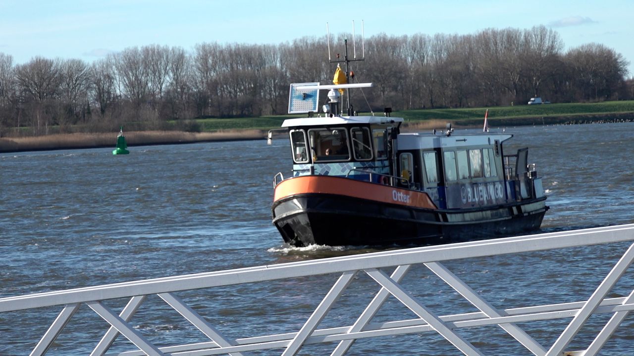 Vervangende veerboot Maassluis-Rozenburg valt tegen