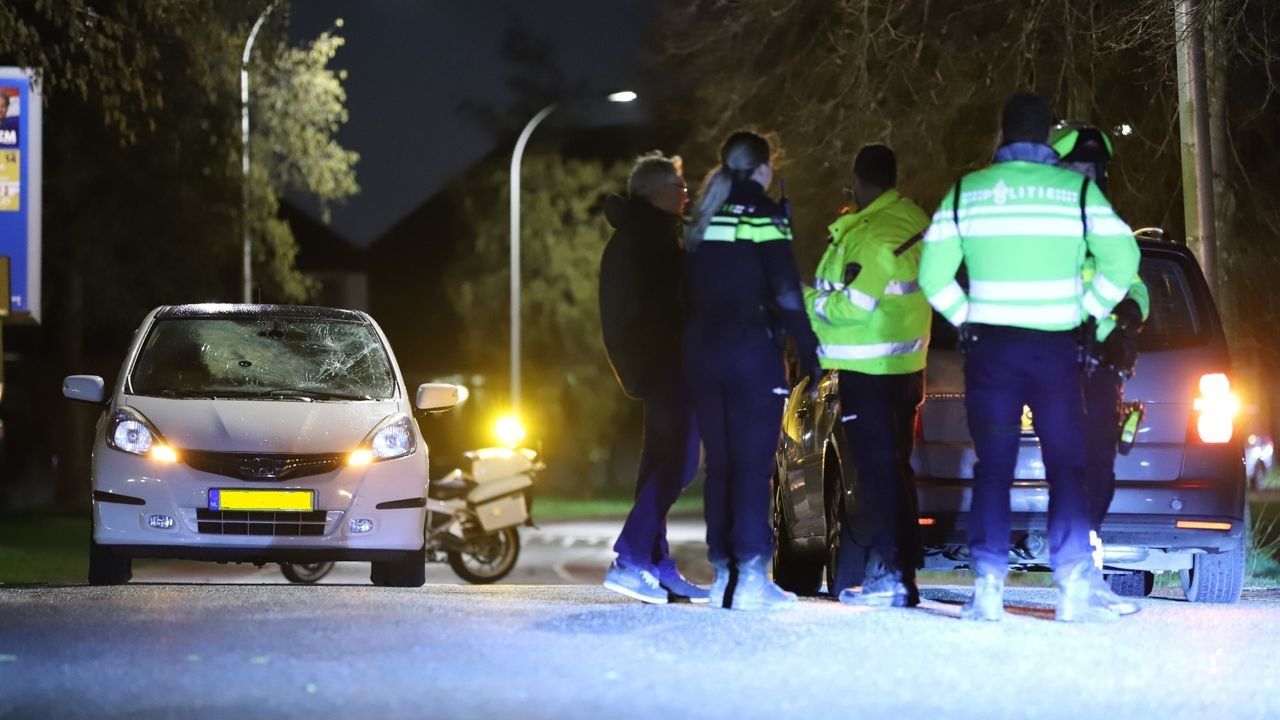 Voetganger ernstig gewond bij aanrijding in Schipluiden