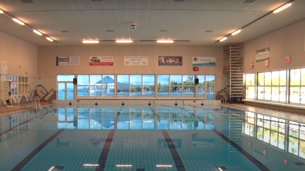 Zwembad Maassluis bezorgd over toekomst vanwege plan voor stoppen schoolzwemmen