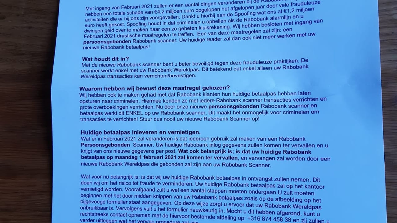 Kijk je even mee? ?? Politie zoekt getuigen van oplichting in Maasland .
