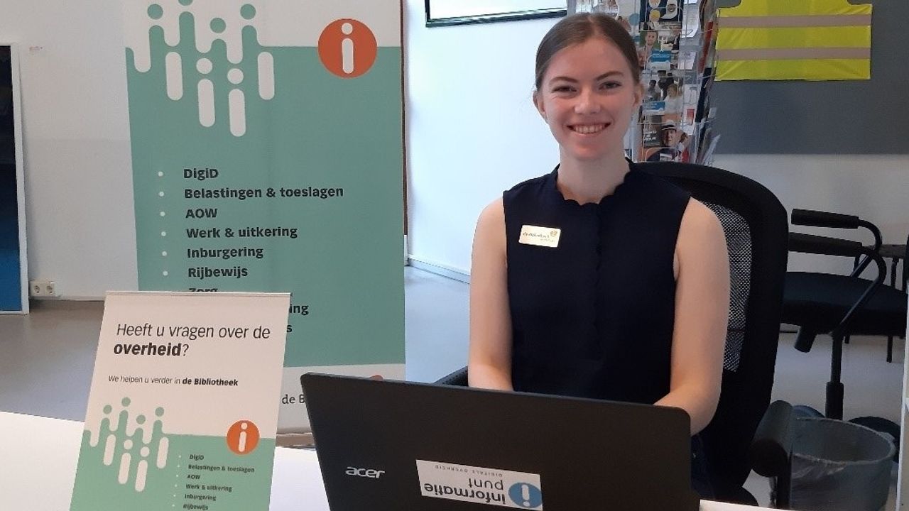 Bibliotheek Maassluis gaat mensen helpen bij digitale overheidszaken