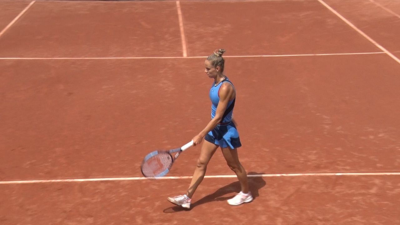 Arantxa Rus wint bij start WTA-toernooi in Istanbul