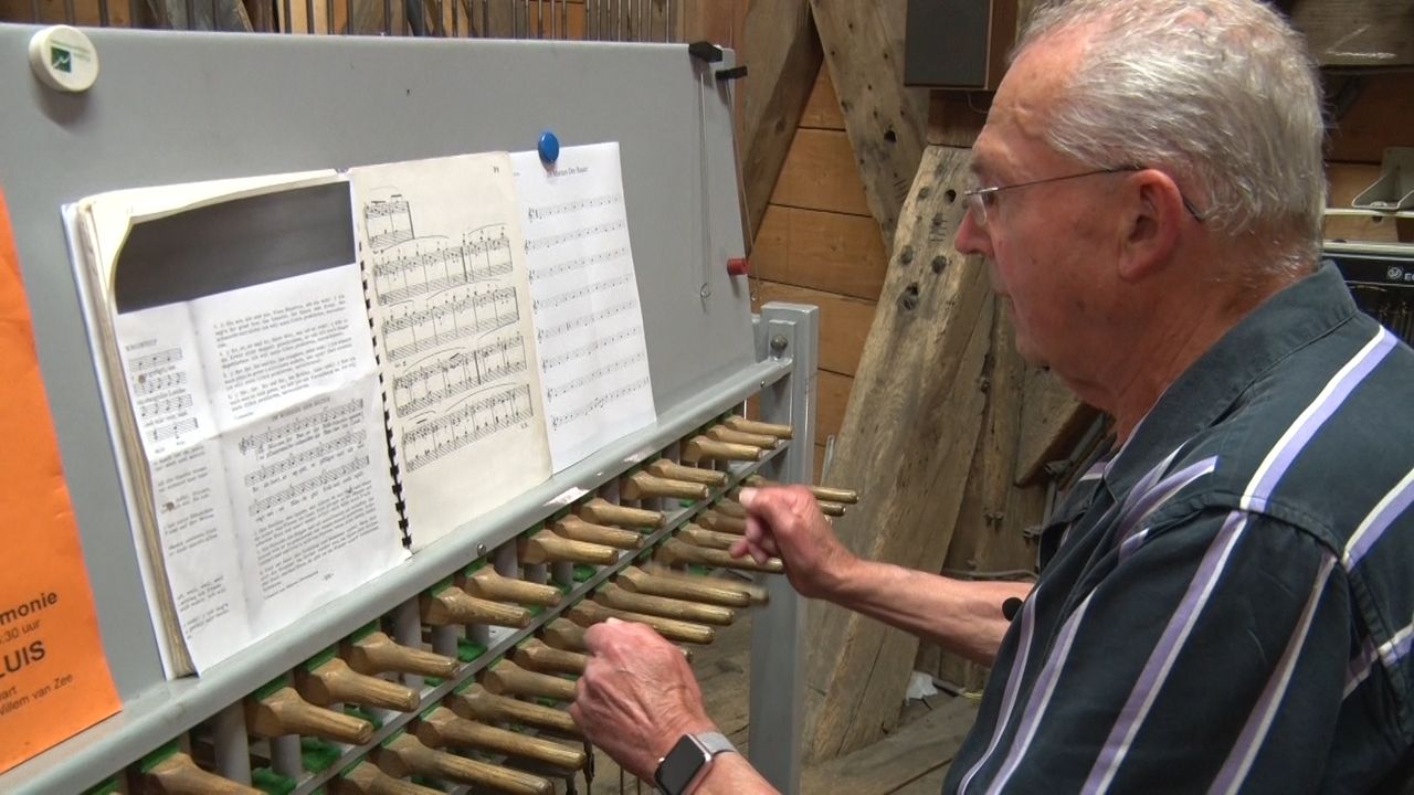 Carillonconcert in teken van één jaar oorlog Oekraïne