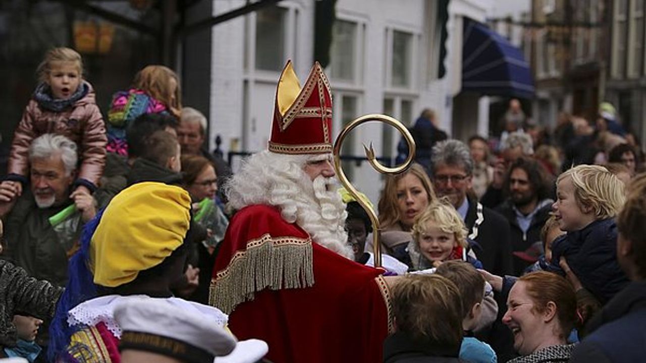 Sinterklaasfilm bij de WOS vervangt intocht in de haven van Maassluis
