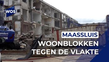 Woningblokken tegen de vlakte in Maassluis